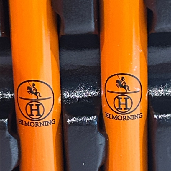 Tooth Brush - Picture 4 of 6